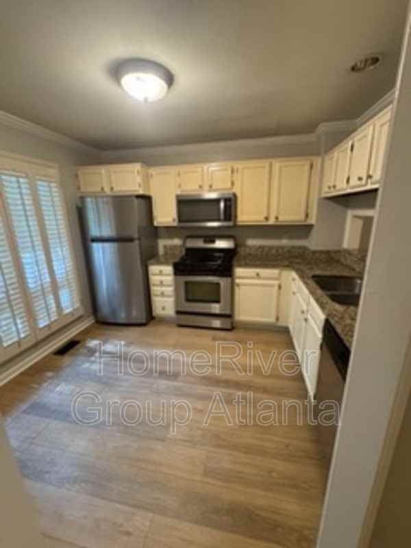 1936 Ivy Glen Dr Se - Photo 3 of 29