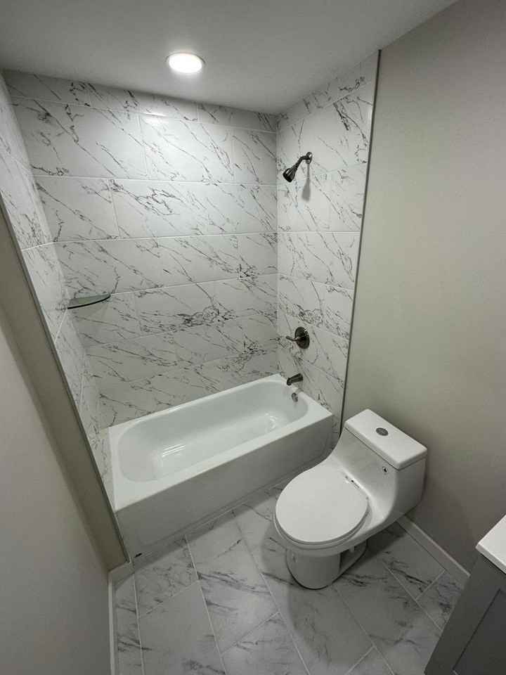 3319 N 17TH ST - Photo 7 of 9