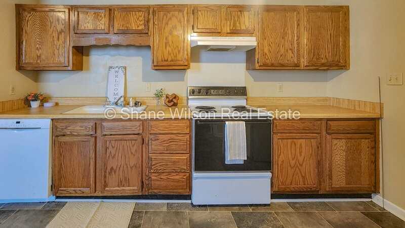 4504 13th Ave #B - Photo 2 of 7