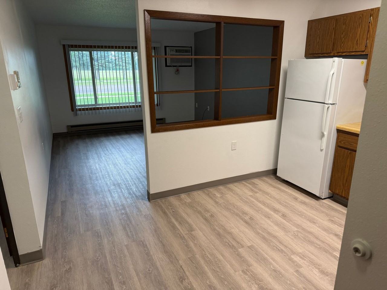 Welcome to Pleasantview 1104 Building in Wahpeton, ND - Photo 2 of 16