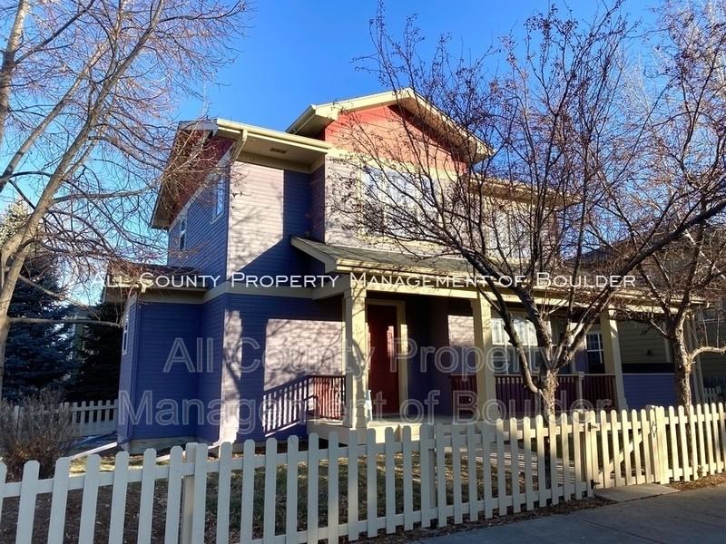 519 Sierra Ave - Photo 2 of 32