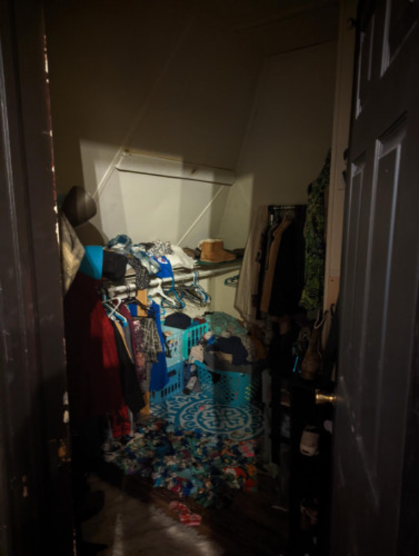 131 Dell St - Photo 7 of 7