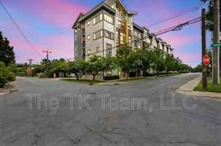 514 W 10th St - Photo 1 of 1