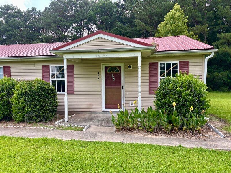 409 Hill Loop Rd - Photo 2 of 9