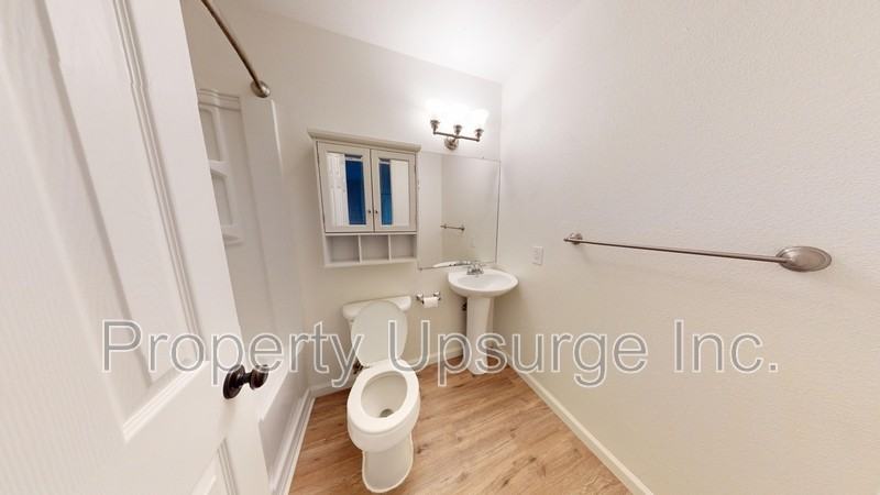 3220 C St #19 - Photo 7 of 21