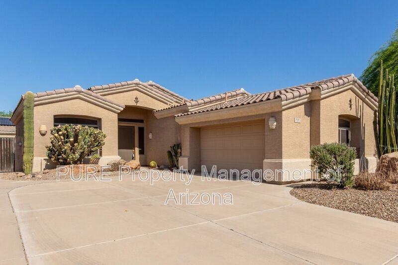 737 S Sycamore Pl - Photo 4 of 39