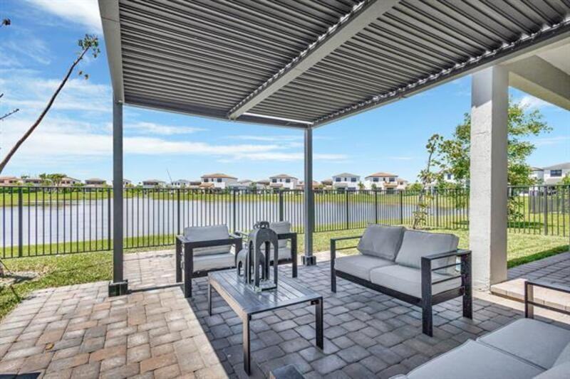 16608 Cove Rd - Photo 3 of 50