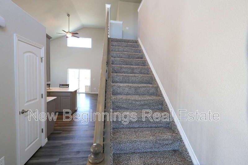 4834 Olympus Dr - Photo 3 of 34