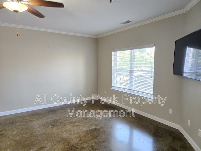 229 Delmont St #159 - Photo 5 of 16