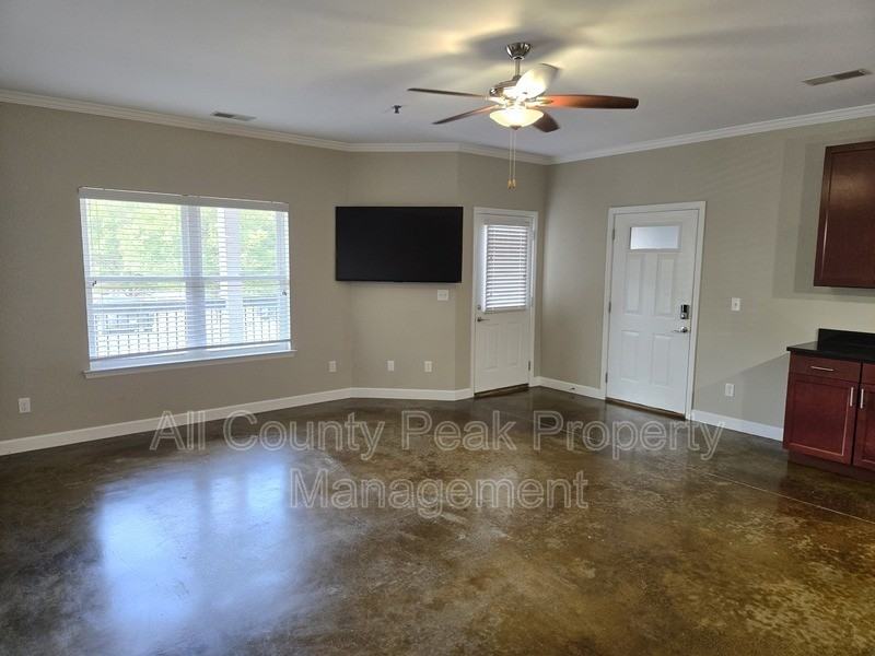 229 Delmont St #159 - Photo 6 of 16