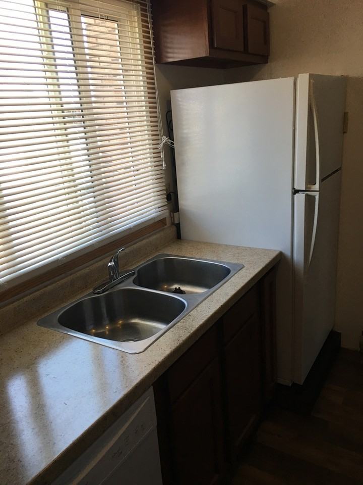 Woodgate Apartments - Photo 2 of 21