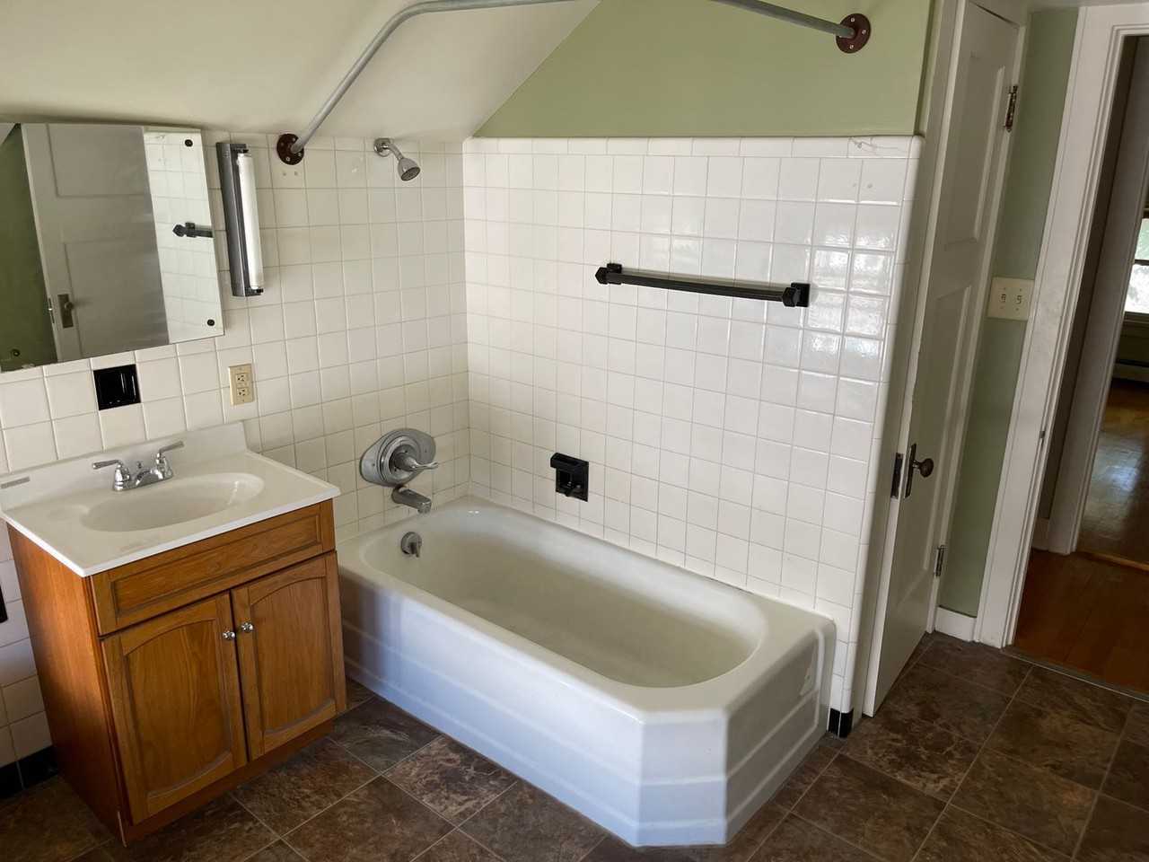 636 Jackson St - Photo 7 of 21
