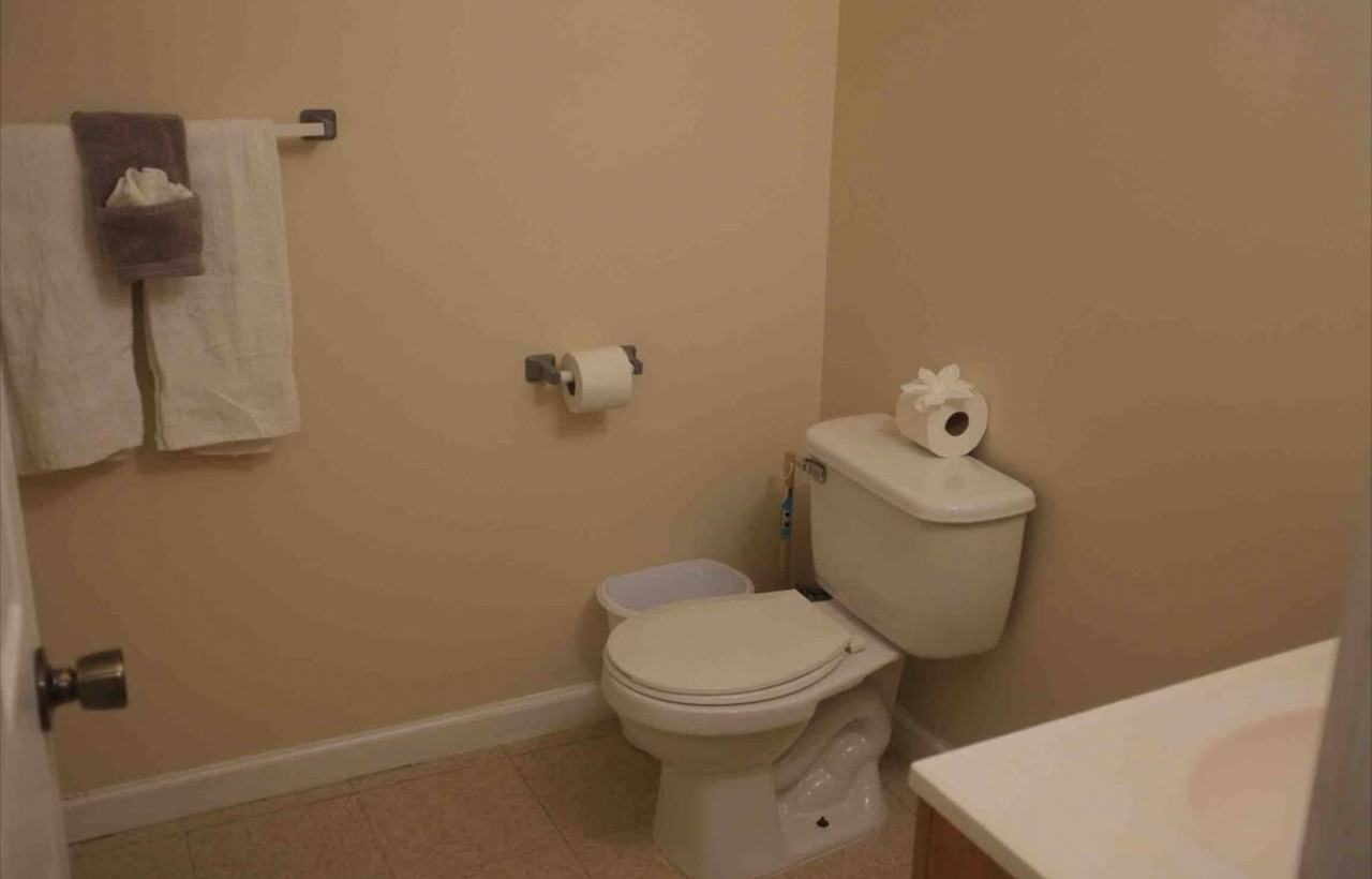 318 High St #1AIRBNB - Photo 4 of 7