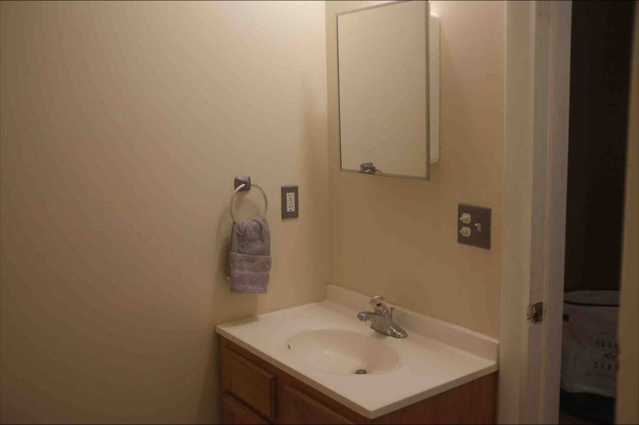 318 High St #1AIRBNB - Photo 5 of 7