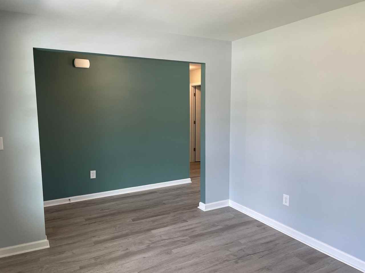 870 Golf View Rd - Photo 3 of 36