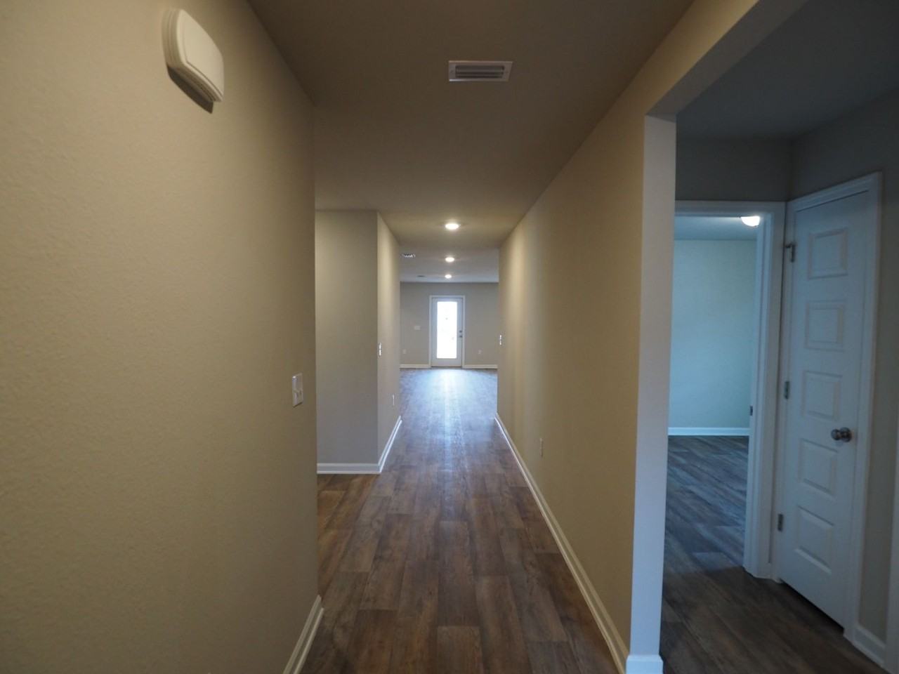 7421 Brompton Dr - Photo 3 of 26