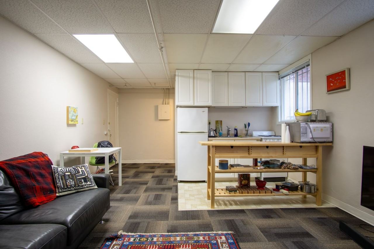 751 Sw Vista Ave #13 - Photo 4 of 16