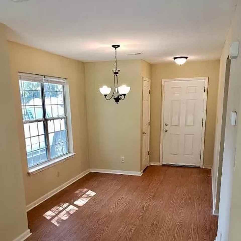 815 Selwyn Place Rd - Photo 2 of 22