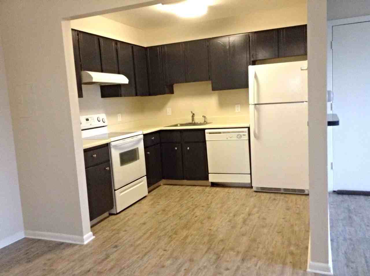 7620 W. 62nd Ave. - Photo 2 of 29