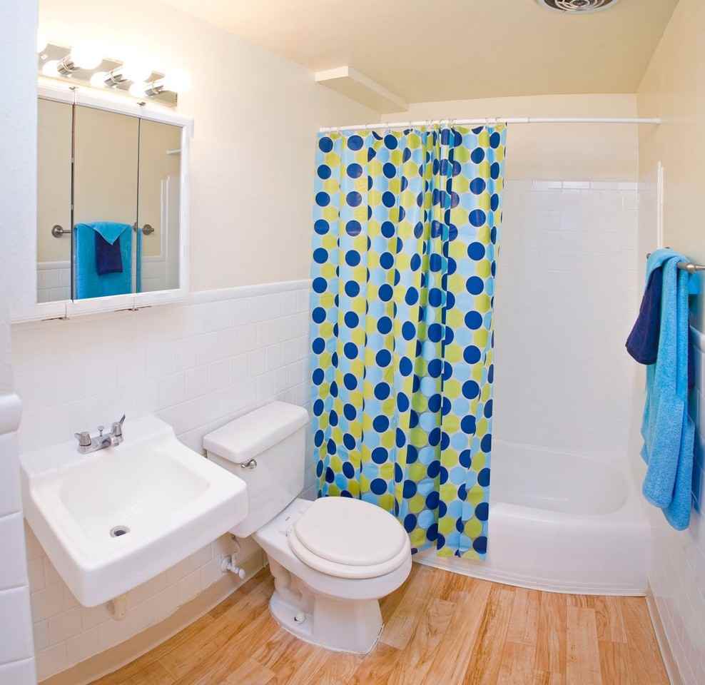 7620 W. 62nd Ave. - Photo 5 of 29