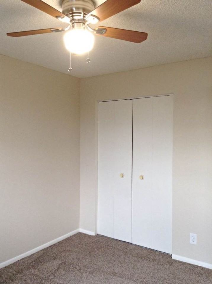 7620 W. 62nd Ave. - Photo 7 of 29