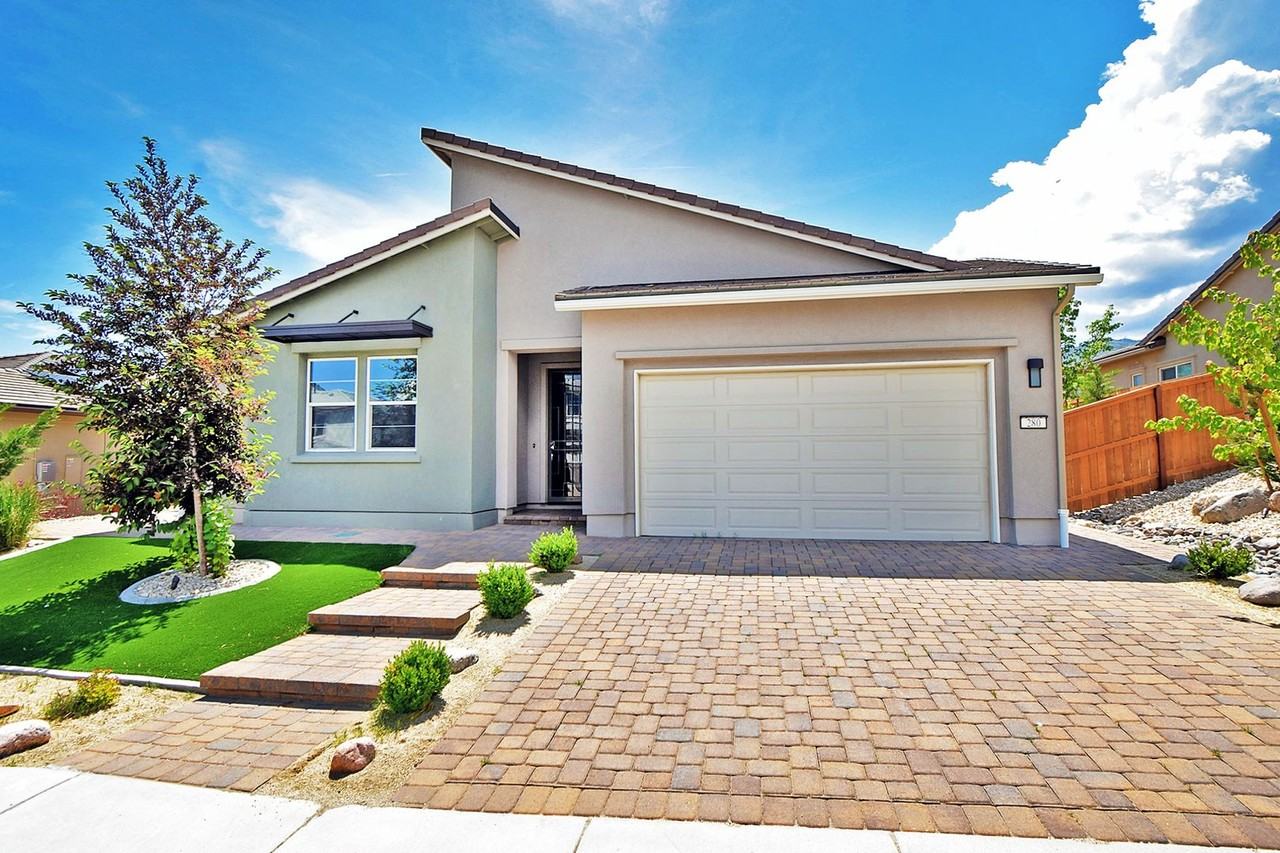 280 Starboard Dr - Photo 2 of 33