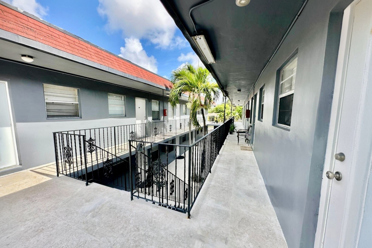 Parkside Flats - Photo 3 of 23