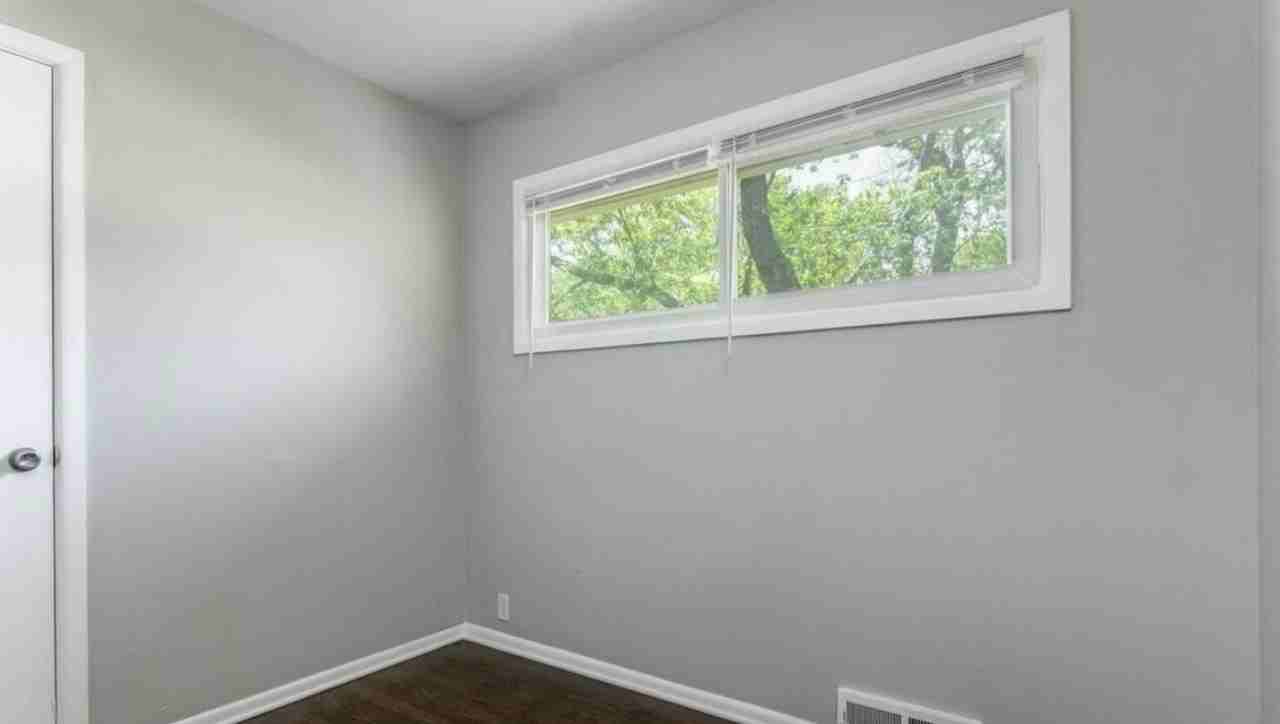 11427 Richmond Ave - Photo 7 of 12