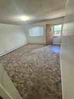 featured image of 724 E Lewis St