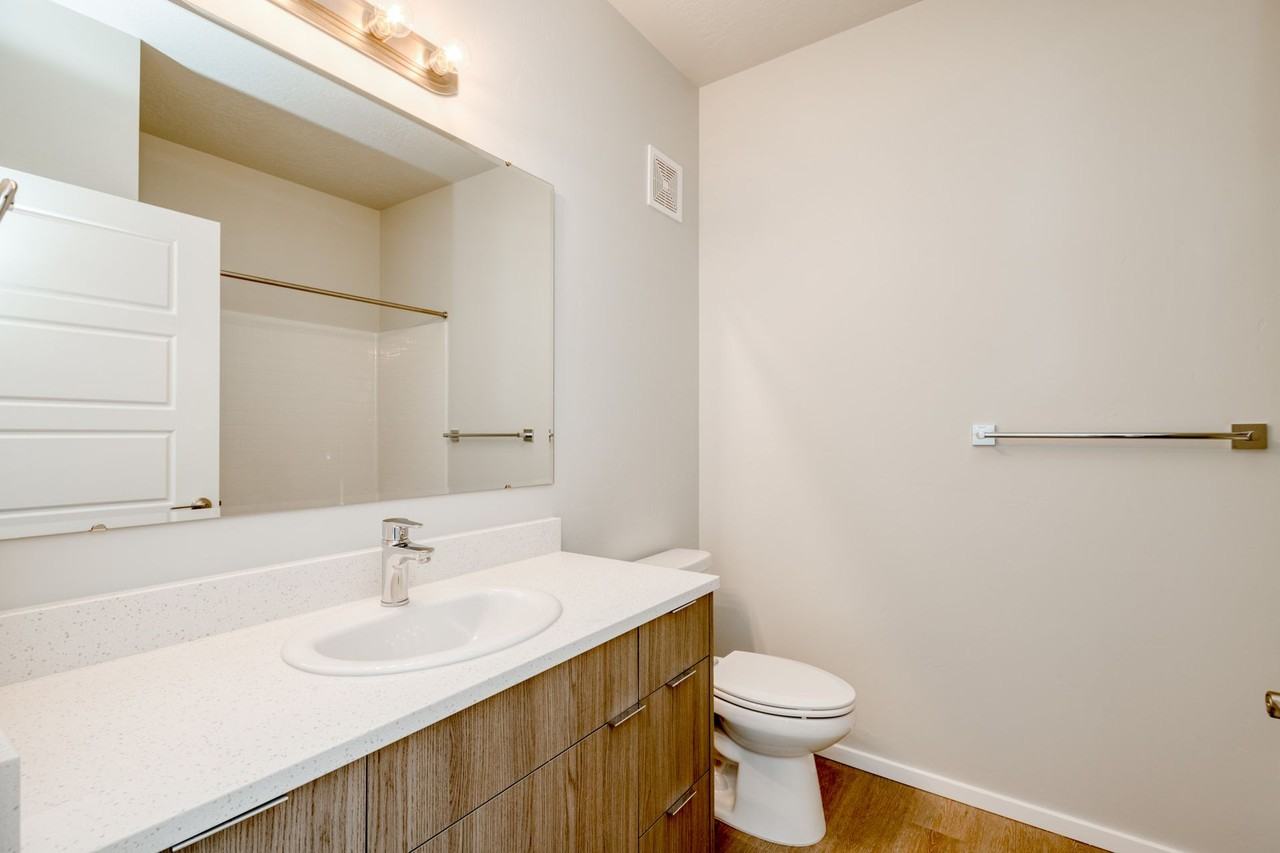 Southridge Apts. 1 - Photo 3 of 23