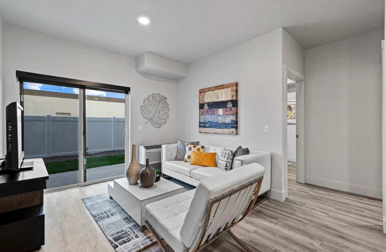 The Eliana Apartments - Photo 4 of 23