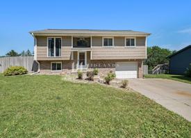 featured image of 8711 S 143rd St