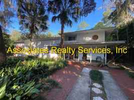 featured image of 1832 Nw 11th Rd