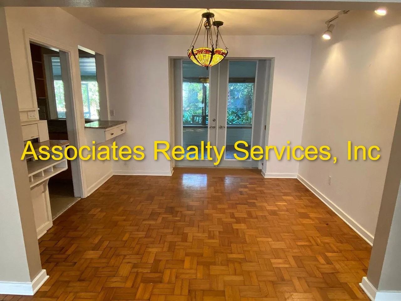 1832 Nw 11th Rd - Photo 6 of 38