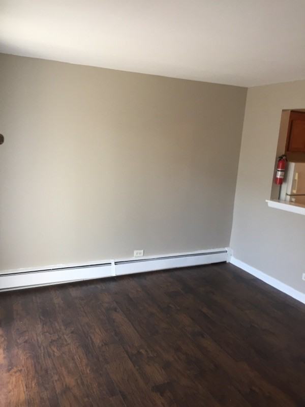 12500 Lincoln - Photo 2 of 17