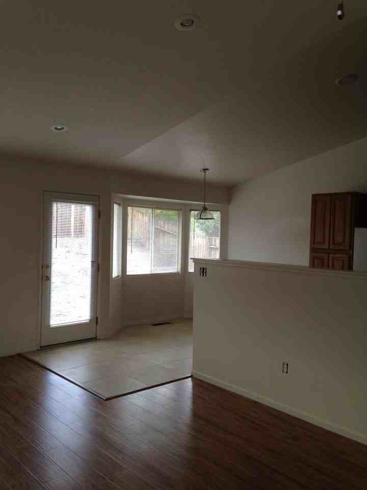 8200 Shifting Sands Dr - Photo 3 of 14