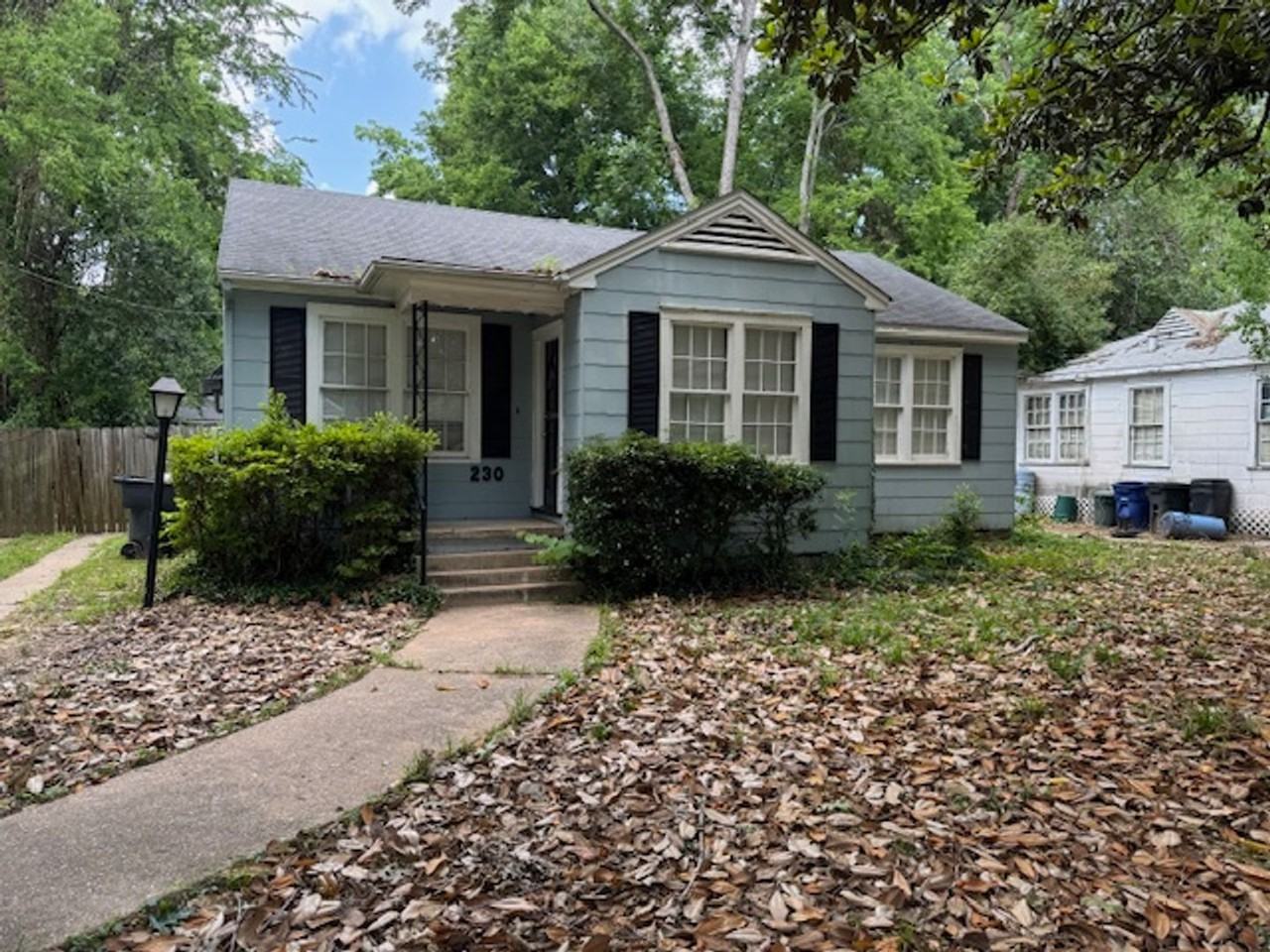 230 Preston Ave
