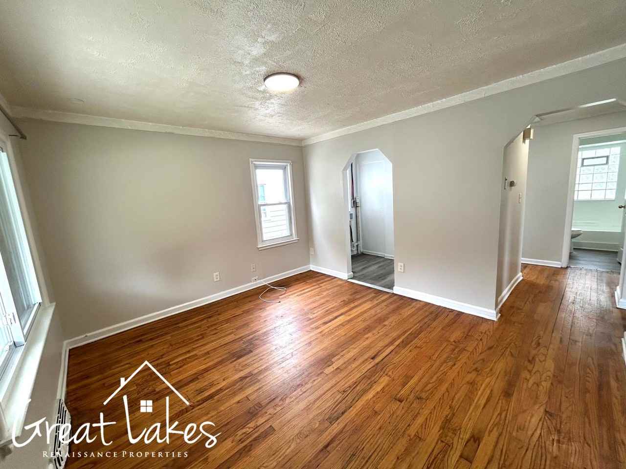 8501 Westminster Ave - Photo 2 of 6