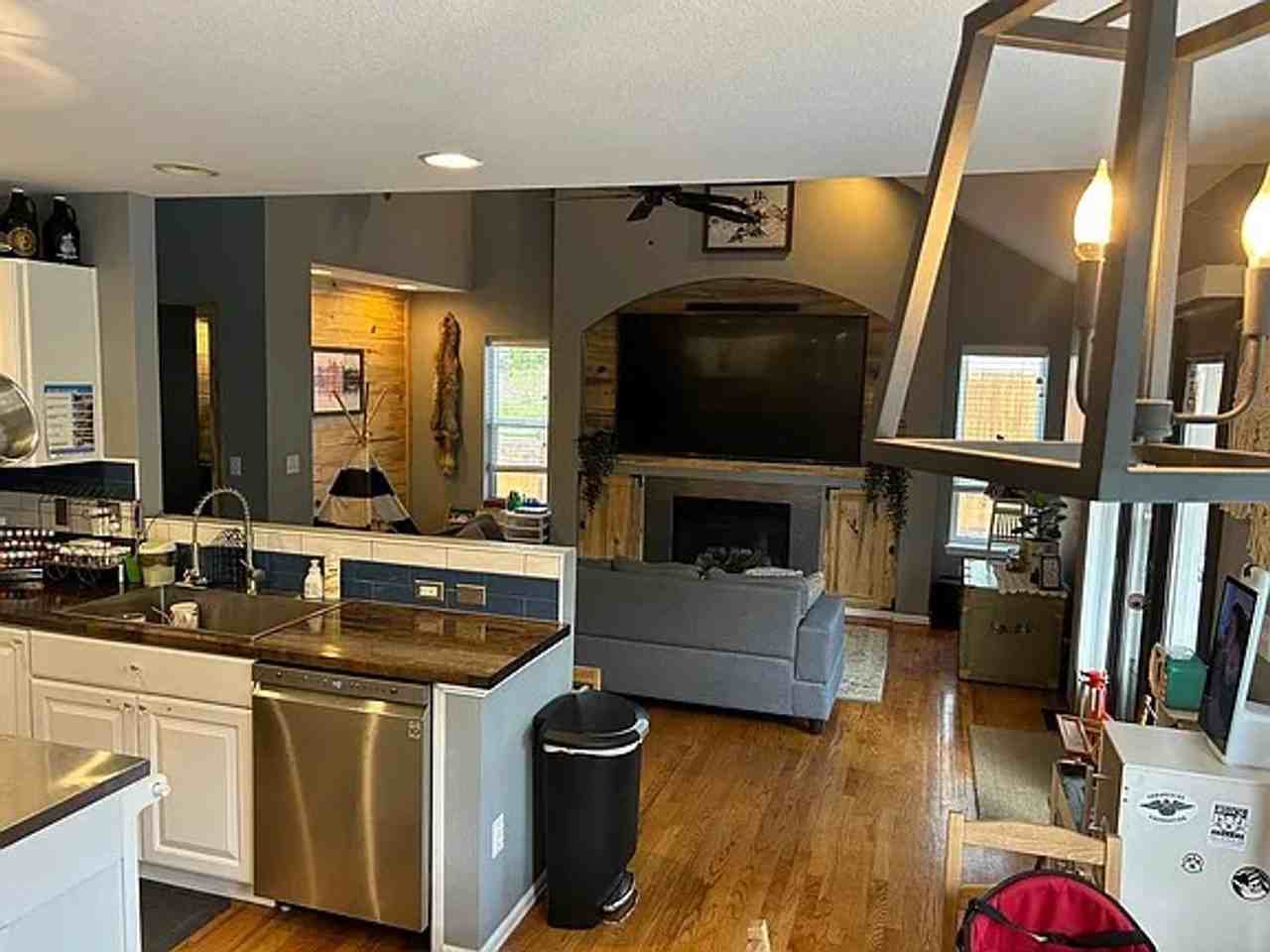 13729 Narrowleaf Drive - Photo 6 of 34