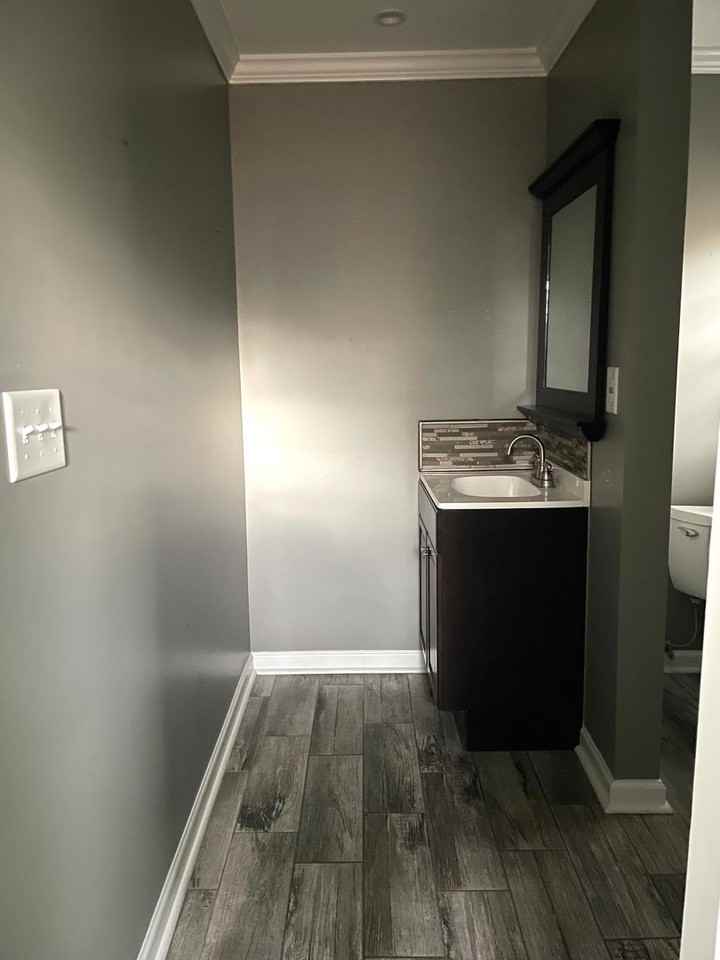 146 Fletcher Rd - Photo 2 of 14