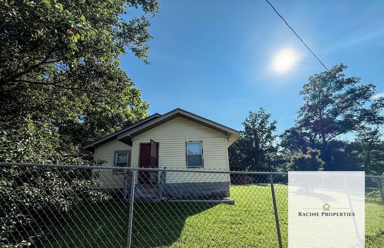 117 Guest St - Photo 2 of 14