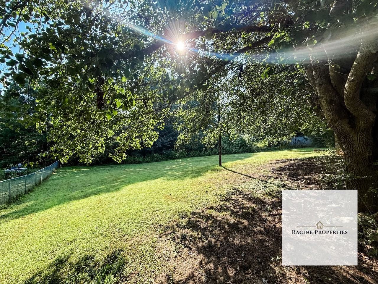 117 Guest St - Photo 3 of 14