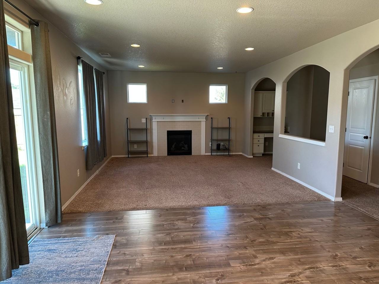 3834 Alameda Ct Ne - Photo 4 of 15