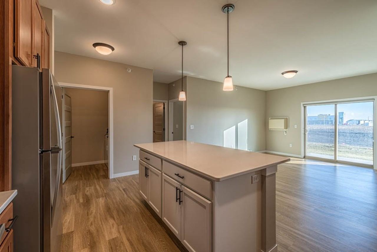 Edition - Photo 4 of 50