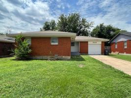 featured image of 5808 Nw Liberty Ave