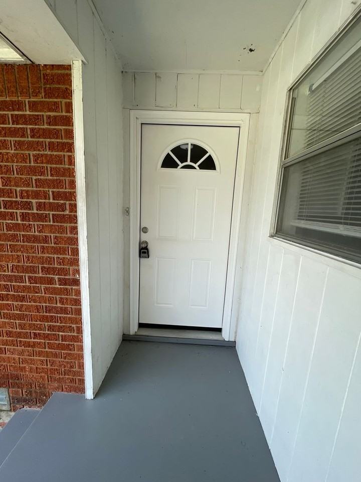 5808 Nw Liberty Ave - Photo 4 of 26