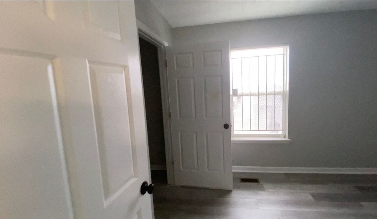 403 Elm St Nw - Photo 6 of 10