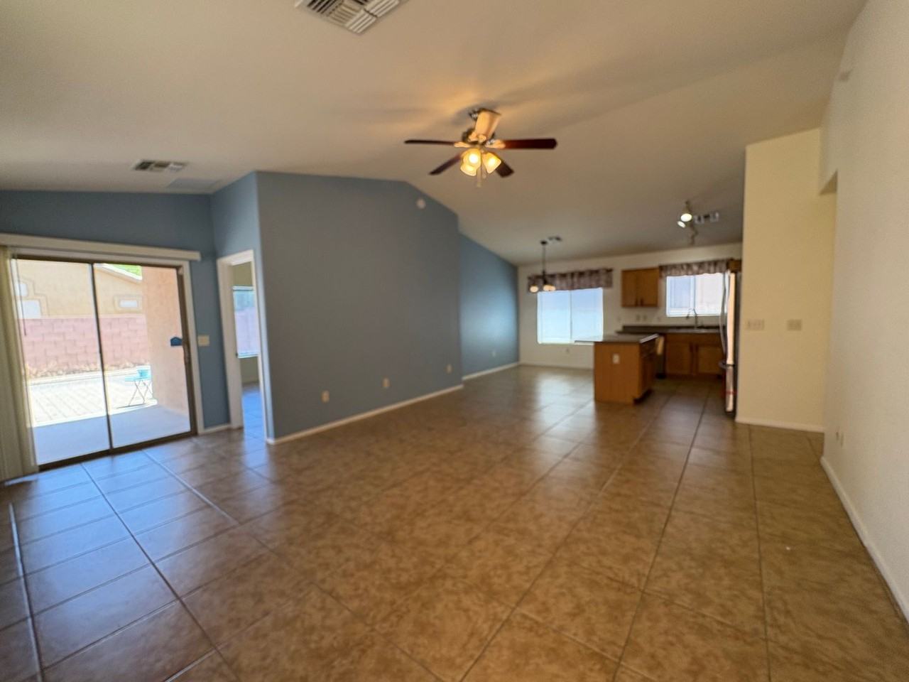 13200 E Coyote Well Dr - Photo 3 of 44