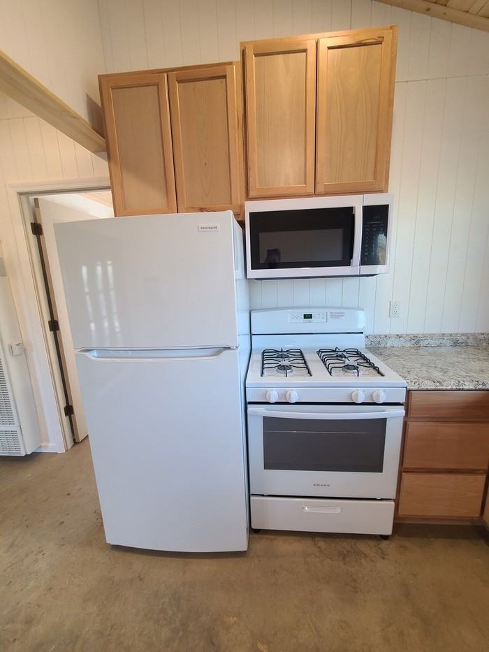 2751A S Kinney Rd - Photo 2 of 6