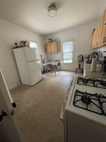 featured image of 186 Sumpter St #2